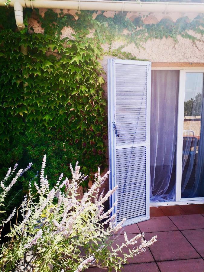 B&B Le Garric Nimes Exterior photo